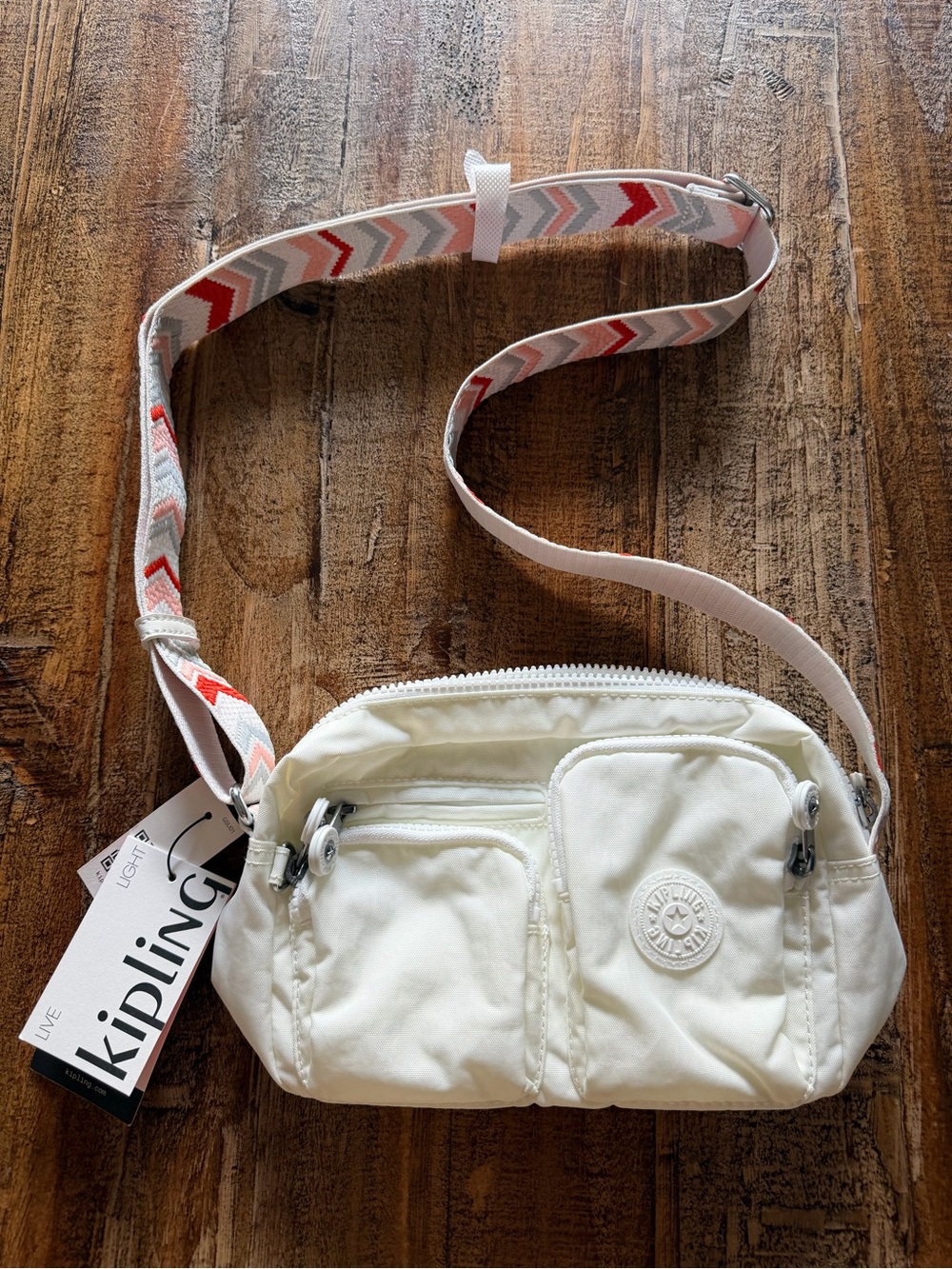 NWT KIPLING bright white shoulder bag purse stylish high end look bright strap